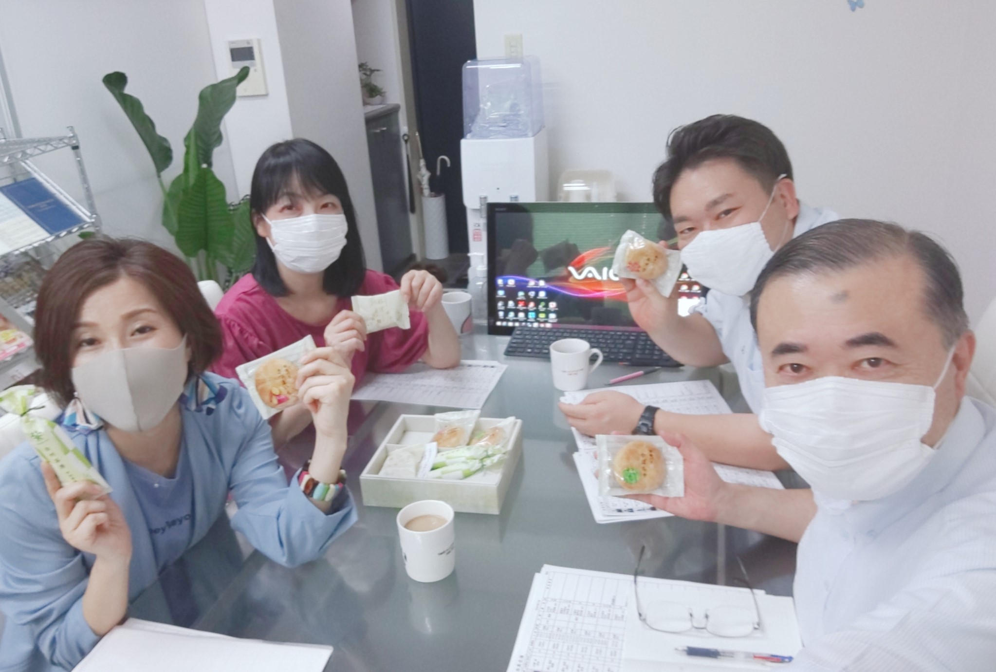 お話が苦手な方でも大丈夫ですよ 言葉のキャッチボールを楽しみましょう V