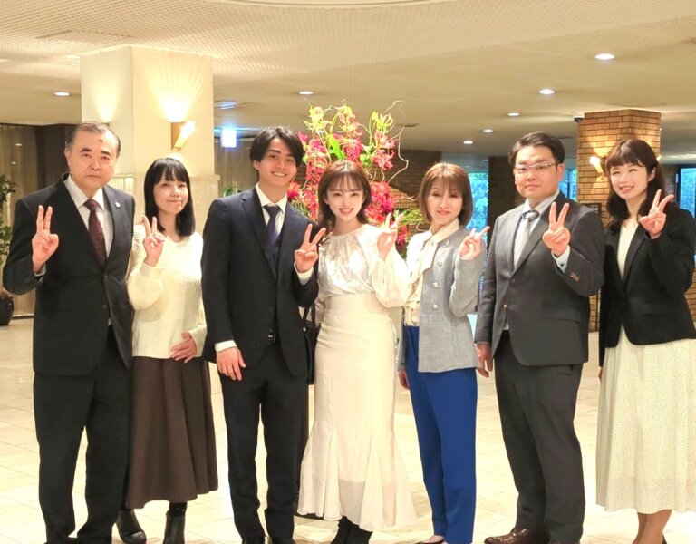ハピネスは今年の７月に１０周年を迎えます！！ これを記念して６月にパーティーを開催します(^^♪