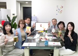 毎週火曜日はスタッフミーティング。ハピネスでは私たち６人が力を合わせて会員様を強力にサポートして素敵なお相手との結婚を実現していただいています(*^^)v