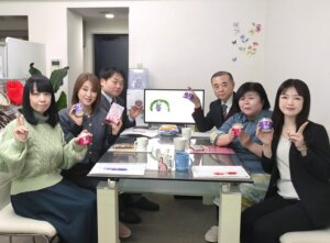毎週火曜日はスタッフミーティング！ 私たちが連携して会員のみなさんをサポートさせていただきます。安心してハピネスの婚活に取組んでください(#^^#)