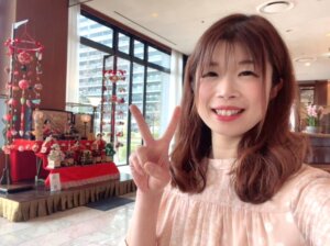 先週は久しぶりに女性会員様のお見合いの応援♪ ホテルのロビーには良縁の象徴でも知られるお雛様が飾られていて、「このお見合いが素敵なご縁になればいいな!」って思っちゃいました(#^^#)