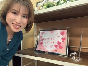 無料相談に親子で仲良くご来店くださいました✨ お母さまの婚活を娘さんが後押しされて、お母さまがもう一度幸せな人生を送るために婚活をスタートされます❣️