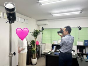 昨日のハピネス久留米本店は天真爛漫な笑顔でとっても可愛い女性会員様の写真撮影会！ どんな男性も笑顔にできる魅力一杯の彼女です(#^^#)
