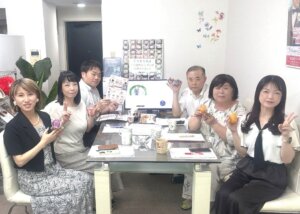 毎週火曜日はスタッフミーティング！ ハピネスでは私たちメインスタッフが週に１回久留米本店に集まって、会員のみなさんのサポート方針について話合っています(*^^)v